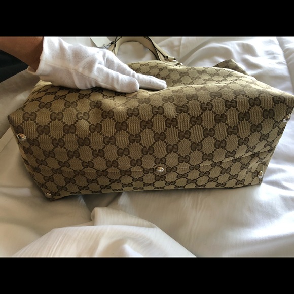 GG Canvas Medium Icon Bit Tote - Picture 2 of 11